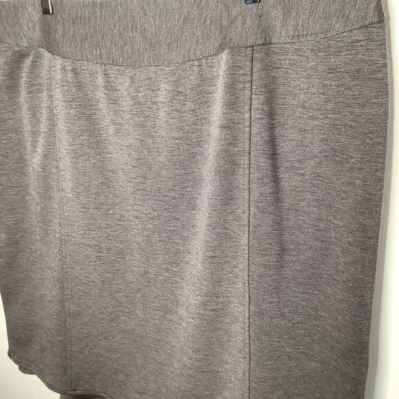 Lane Bryant Woman's Stretch Knit Double Ruffle Hem Plus Size Pencil Skirt Sz 24 - Picture 3 of 7